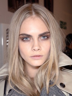 daytime-smoky-eyes-burberry-fall-2012