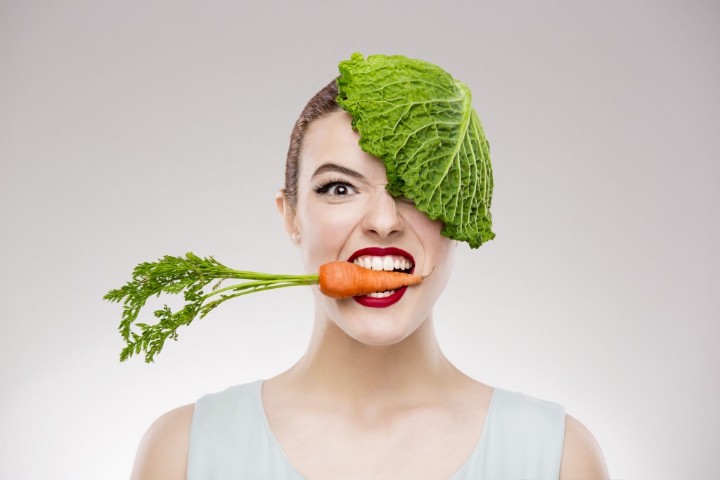 woman eating carrot