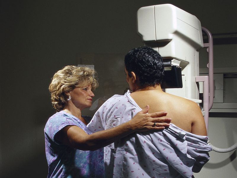 Маммография в московском. Маммография. Маммография молочных желез. Обзорная маммография.